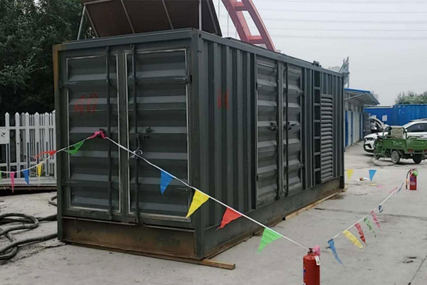 龙南发电机租赁空气滤清器多久更换一次？