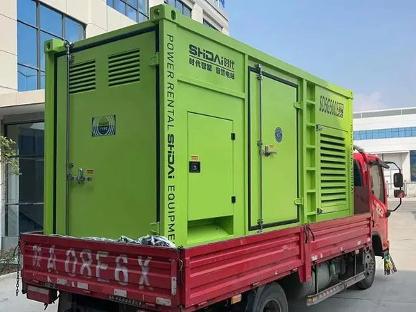 龙南更换水冷式机油散热器的密封件时，如何选择合适的密封胶？