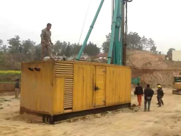 龙南如何判断水冷式机油散热器密封件是否需要更换？