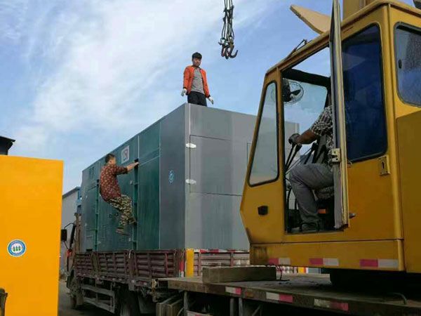 龙南更换水冷式机油散热器密封件的操作流程是怎样的？